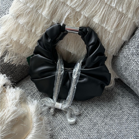 Brand new cute black half moon bag ! - Picture 3 of 5